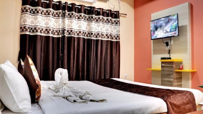 Hotel Angel Assam Tezpur Екстериор снимка